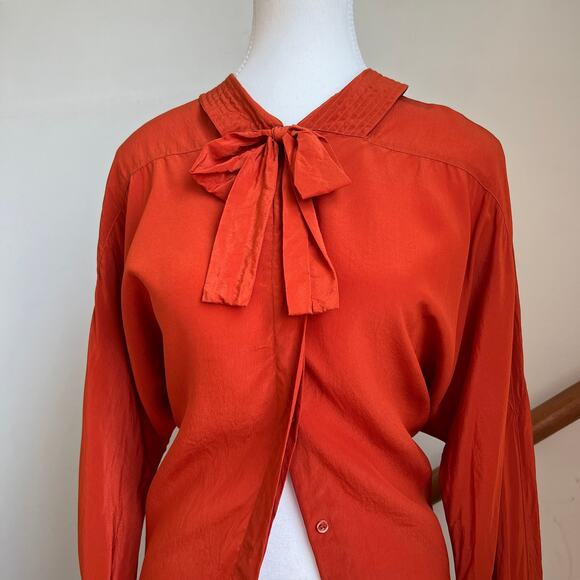 Vintage Orange 100% Silk‎ Bow Tie Peter Pan Collar Secretary Blouse Top - Picture 9 of 13
